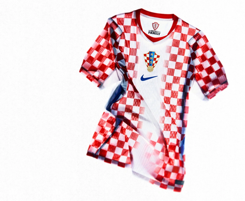 De thuis- en uit voetbalshirts van het Kroatische nationale team voor het WK 2026